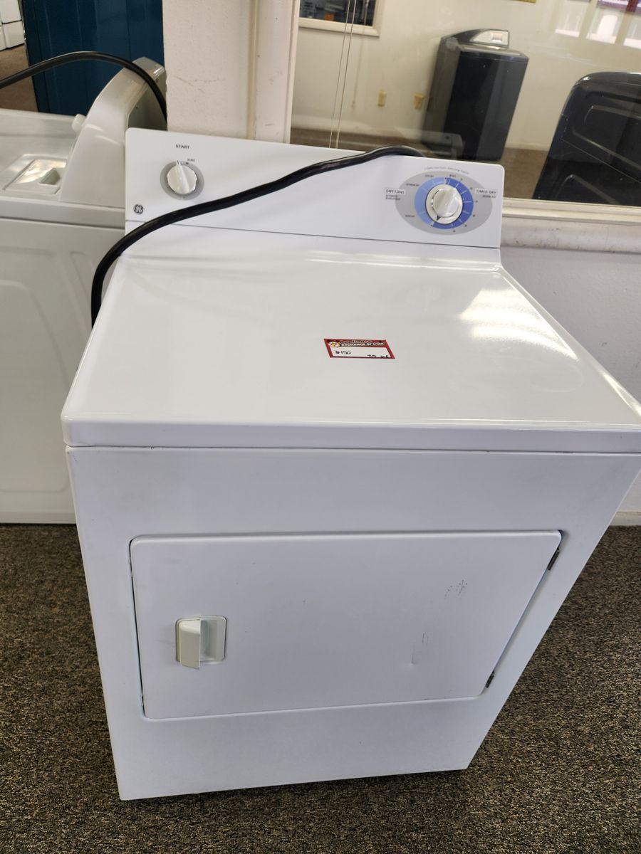 GE White Electric Dryer - W-Warranty