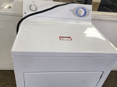 GE White Electric Dryer - W-Warranty