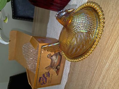 Vintage Hen on a Nest by INDIANA GLASS CO.