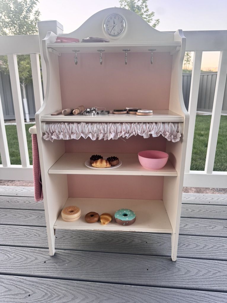 Pottery Barn Kids White Kitchen Baking Rack