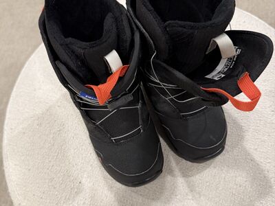 Kids Burton Snowboard Boots