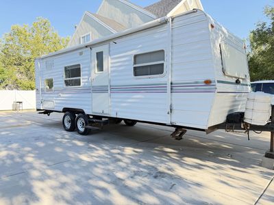 2000 KIT Bumper Pull Travel Trailer Dual Axle Camping RV