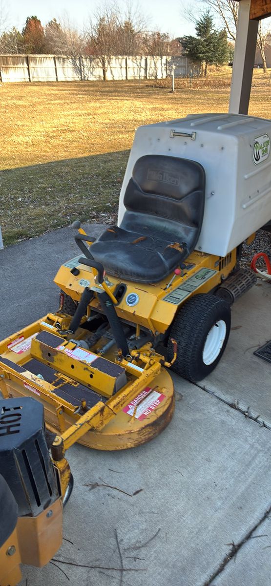 Older Walker Model S needs Engine