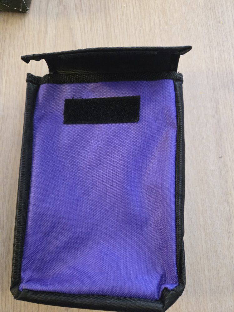 Main image 3