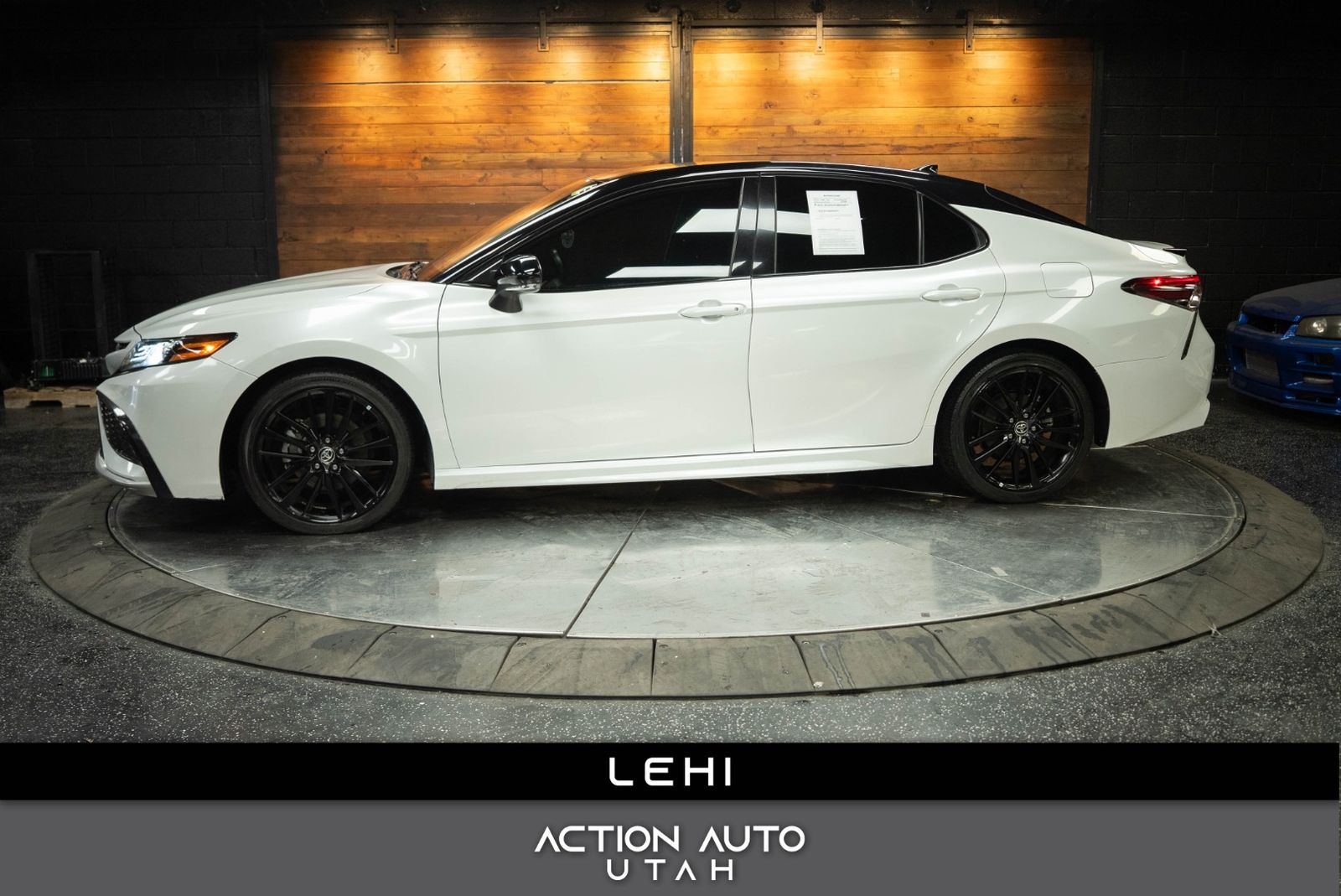 2022 Toyota Camry Hybrid XSE