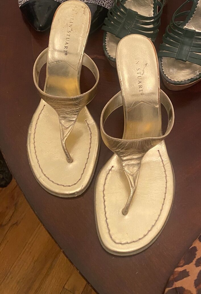 COLIN STUART Gold Leather Heels Sz 7