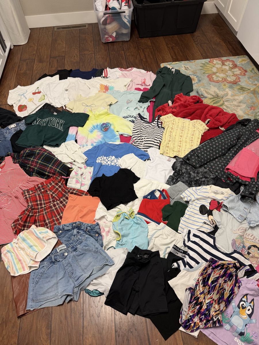 Variety of girl clothes bundle sizes 6-7