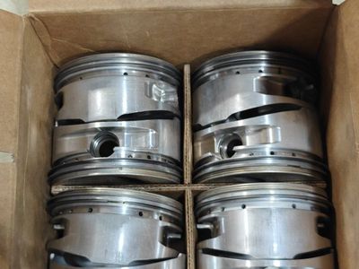 Used JE Forged Pistons Full Set of 8 For 434 SBC