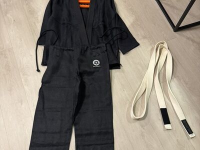 Datsusara Men's Black GI