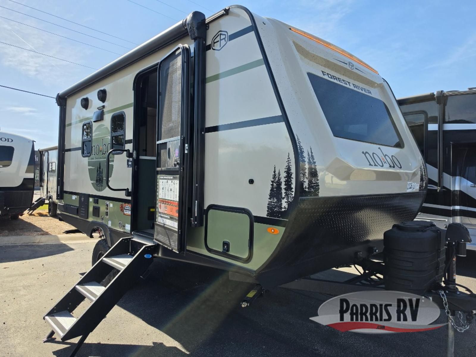 New 2026 Forest River RV No Boundaries NB18.3 Beast Mode