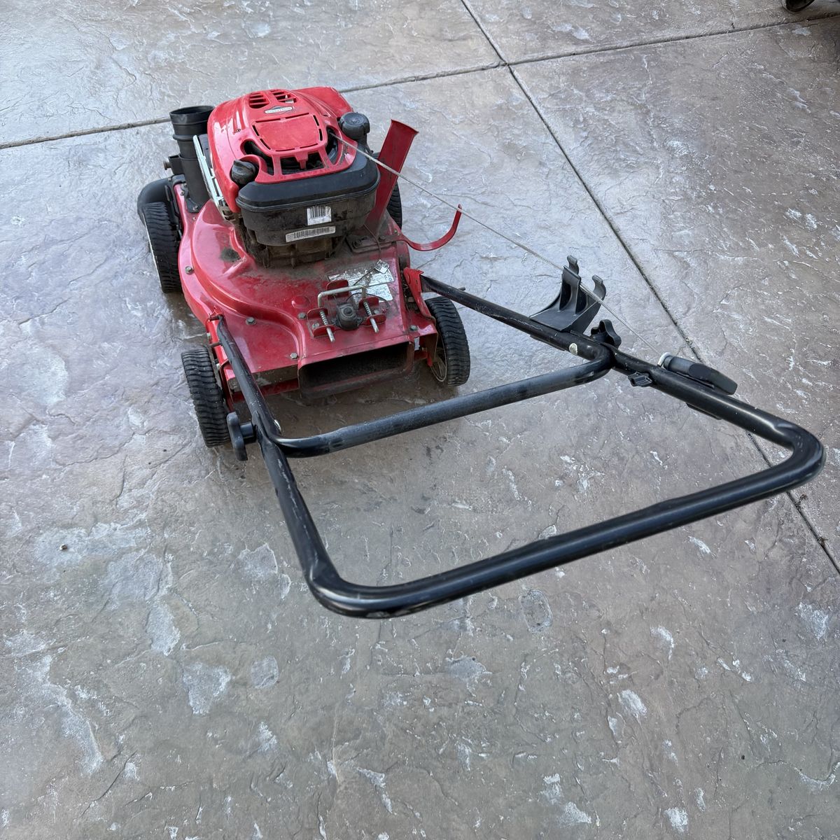 Yard Lawn Leaf Vacuum Mulcher Troy bilt Briggs’s and Stratton READ!