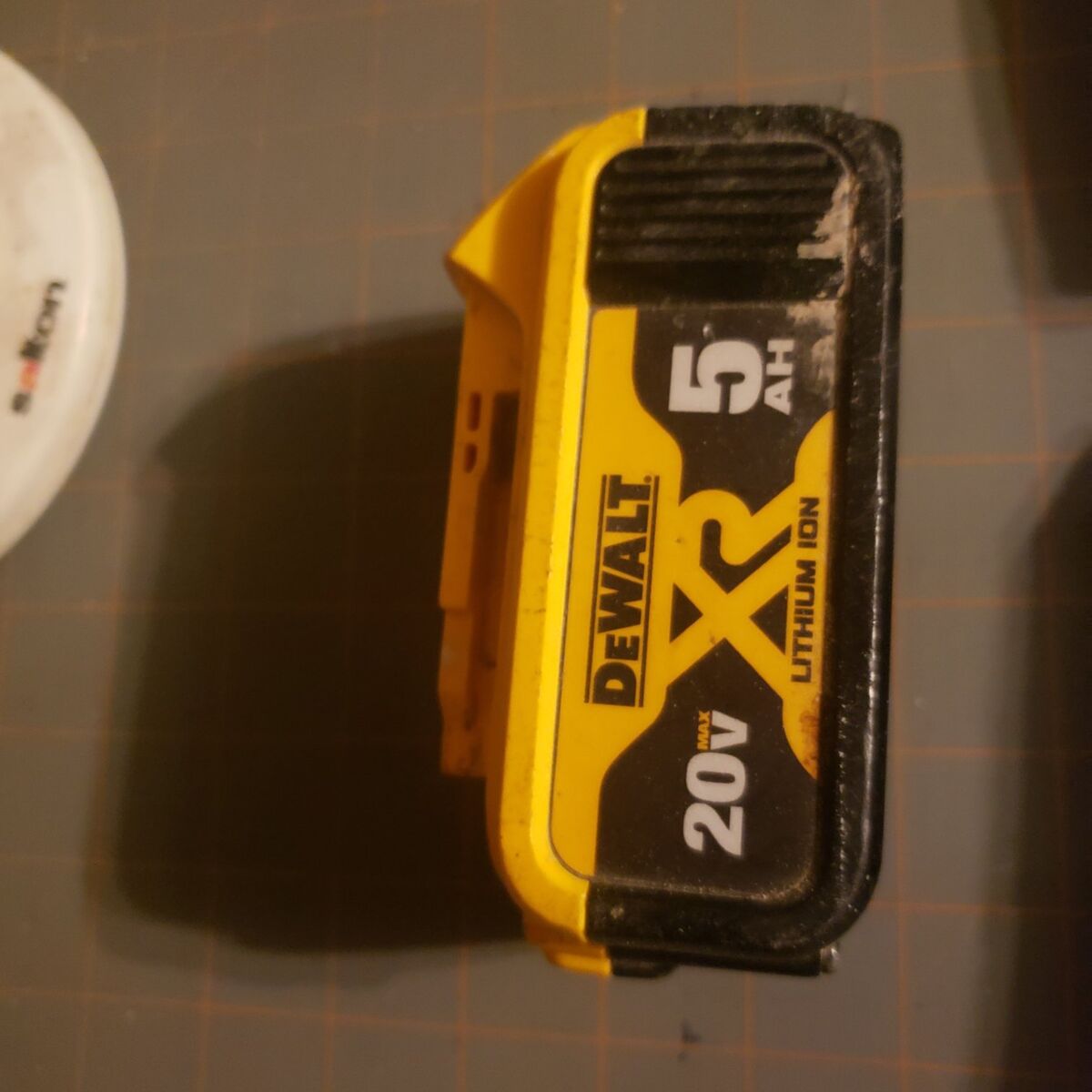 DEWALT 20-Volt MAX XR Premium Lithium-Ion 5.0Ah Ba