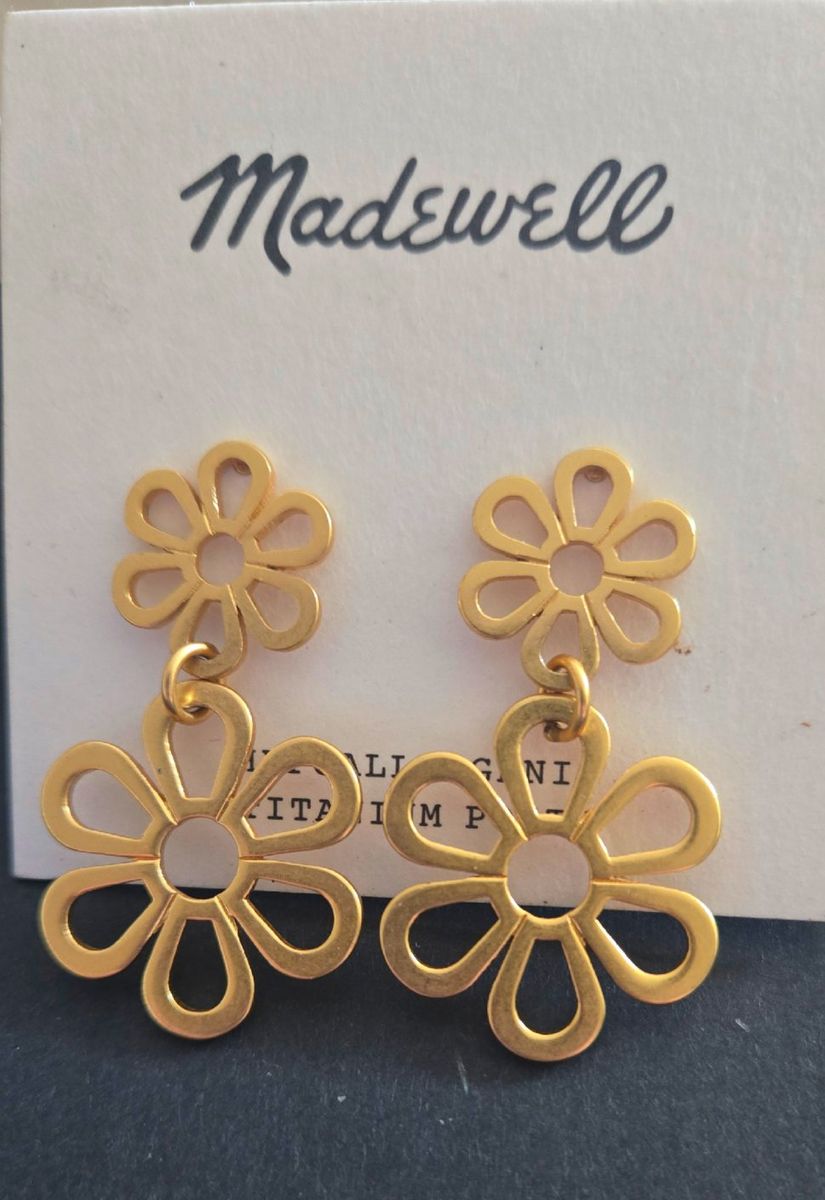 Madewell Gold-Tone Daisy Drop Earrings - New with Tags, Floral Design