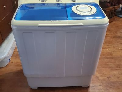 Mini washing machine