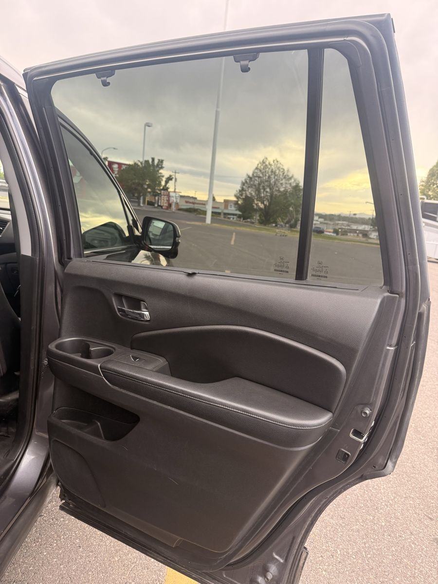 Main image 14