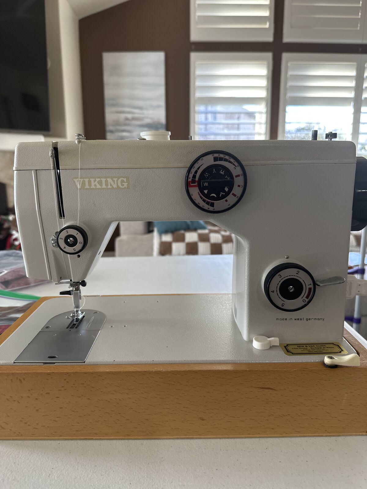Sewing Machine - Viking