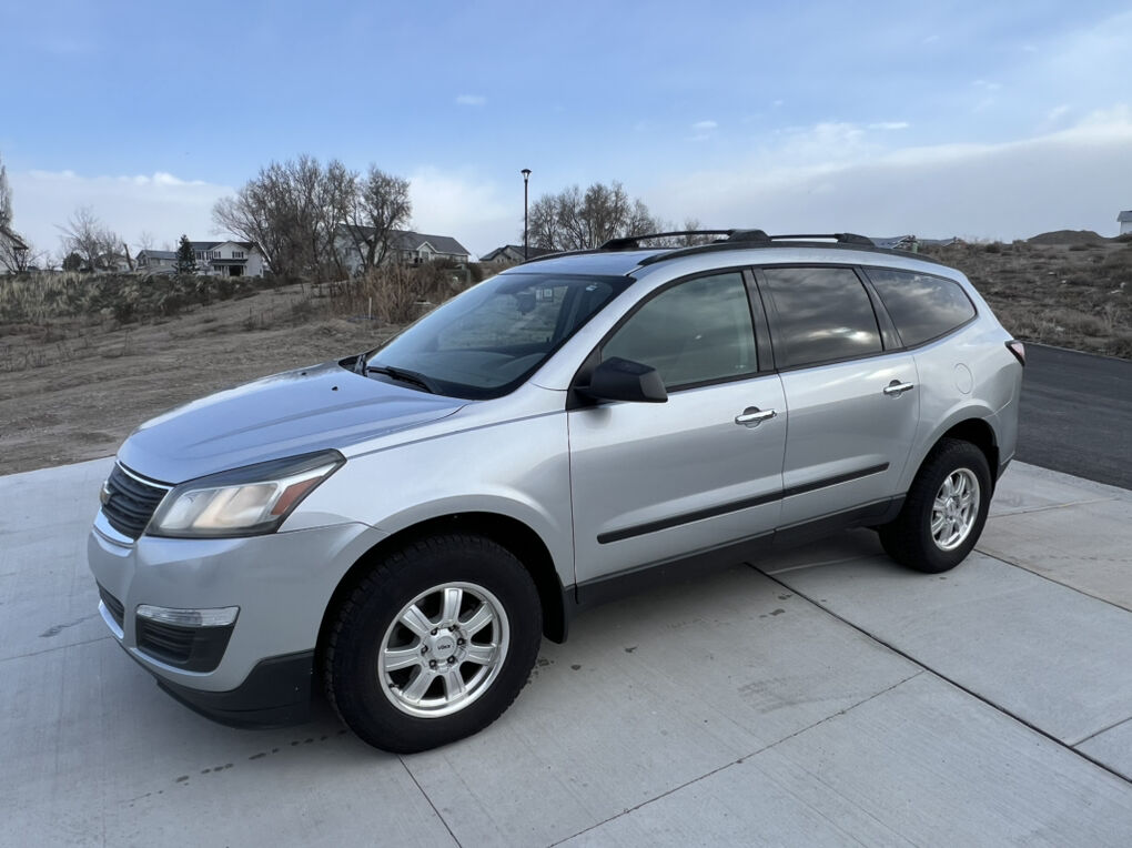 2017 Chevrolet Traverse LS