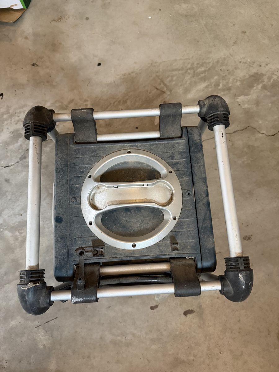 Main image 5