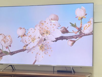 Samsung 65-inch Smart LED TV - Great Condition