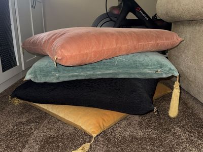 24”X24” Pillows in a variety of colors. $5 each.