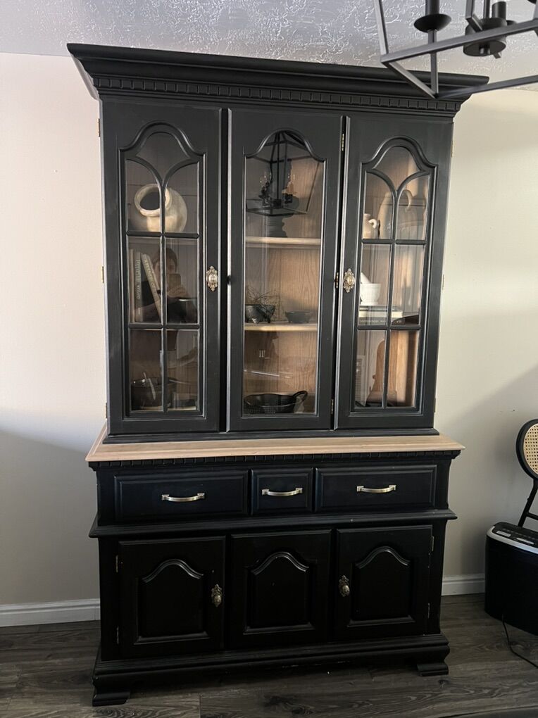 Black vintage Hutch