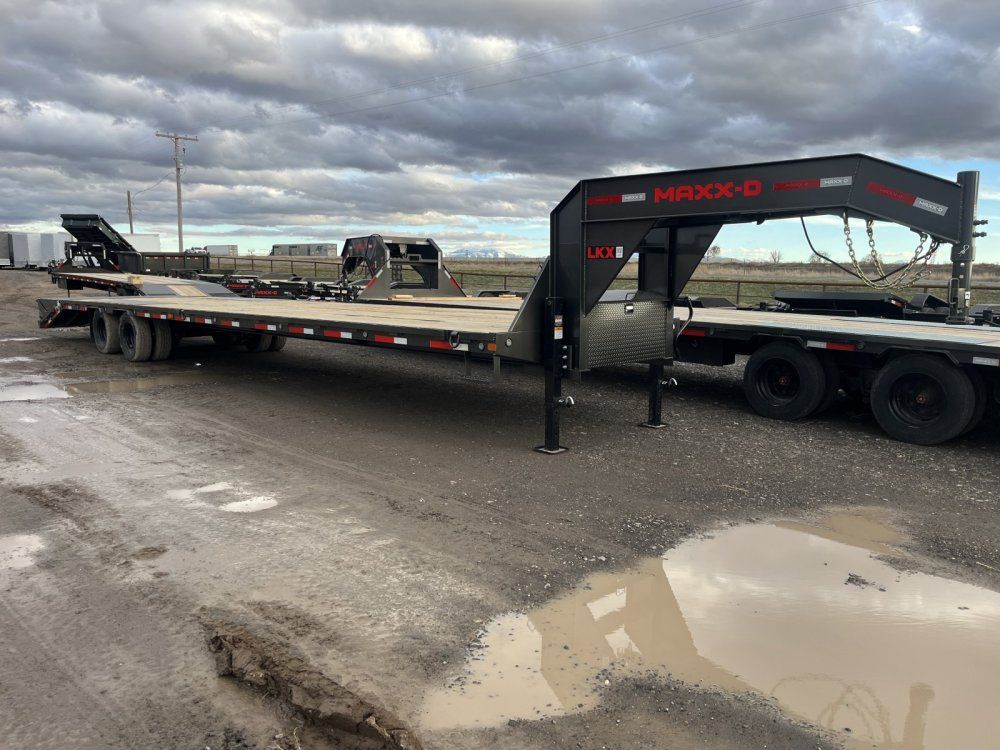 2027 Maxx-D 102"x40' Gooseneck Trailer