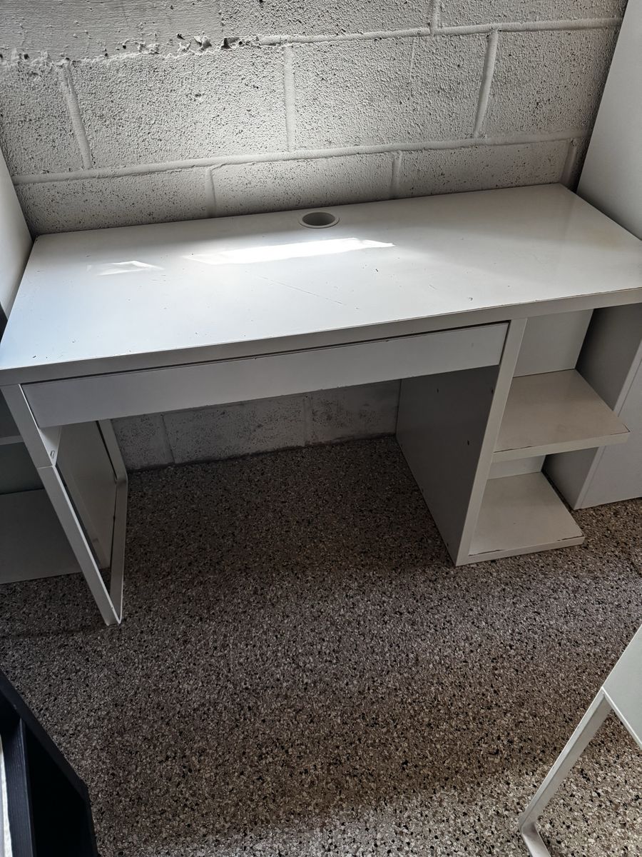 Free IKEA Desk!  In Provo 