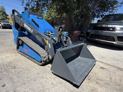 Mini Skid For Rent