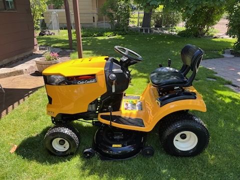 Cub Cadet XT1 42" Riding Lawn Mower