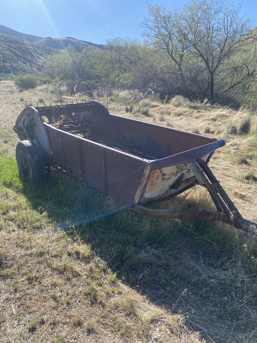 Antique spreader