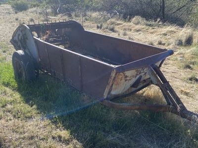 Antique spreader