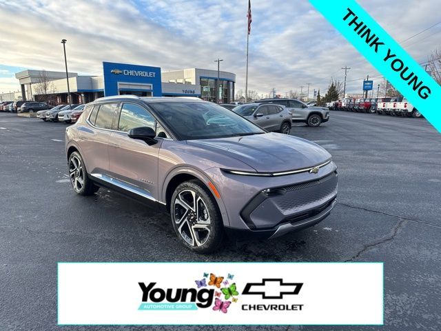 2026 Chevrolet Equinox EV LT 2