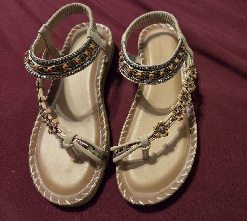 Tan Beaded Embellished Flat Sandals - Size 9, Bohemian Chic Style with Elastic Strap