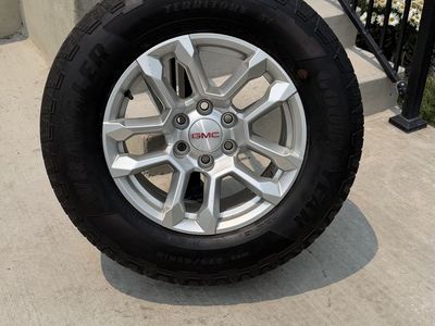 GMC Sierra 1500 Yukon Denali Rims and tires 275/65R18 Goodyear Wrangler