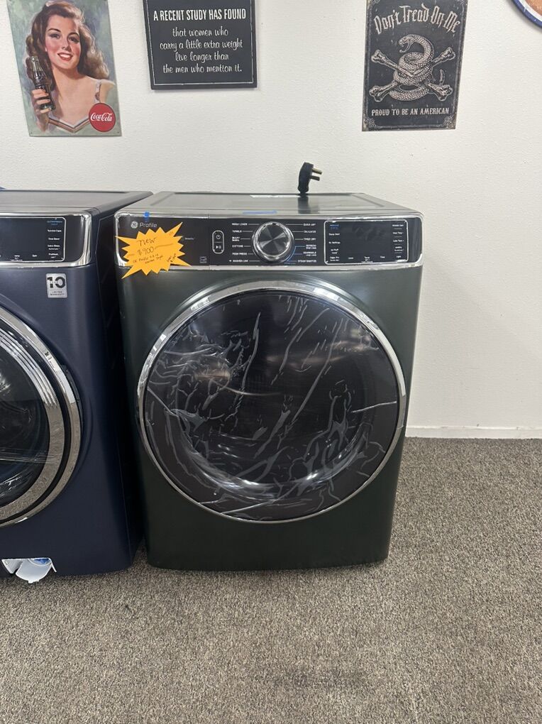 BRAND NEW GE PROFILE 7.8 CF ELECTRIC DRYER