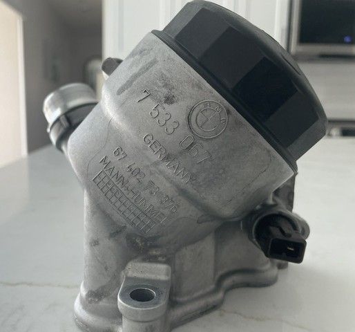 BMW OEM N52N Oil Filter Housing with Oil Pressure Switch - Part #7533067