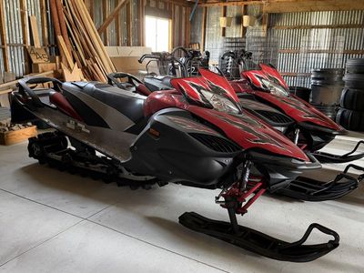 2007 Yamaha Apex Mountain SE 162" Snowmobiles (Pair)