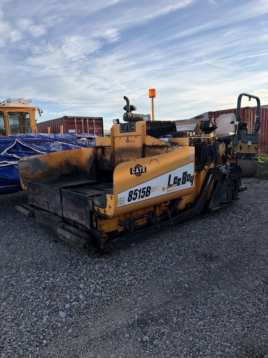 2015 LeeBoy 8515B