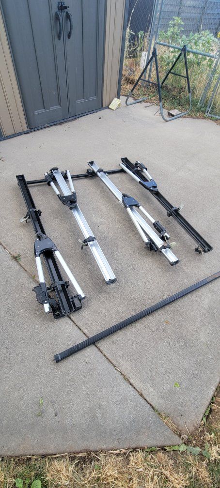 Thule 4-bike Rooftop Rack