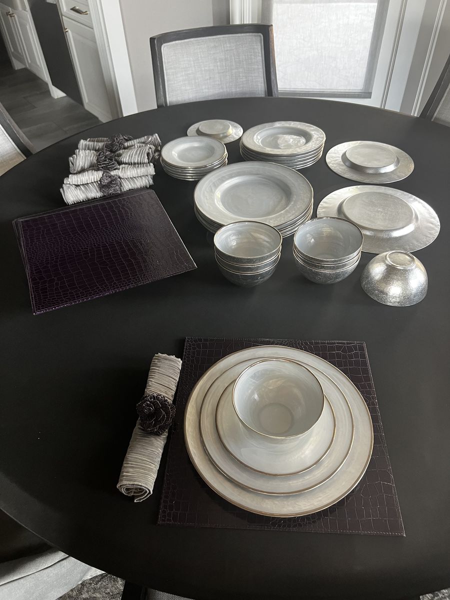 NEVER USED 8-Person Z Gallerie Dining Set - Hand-Painted Silver/Alabaster Dinnerware, Croc Placemats