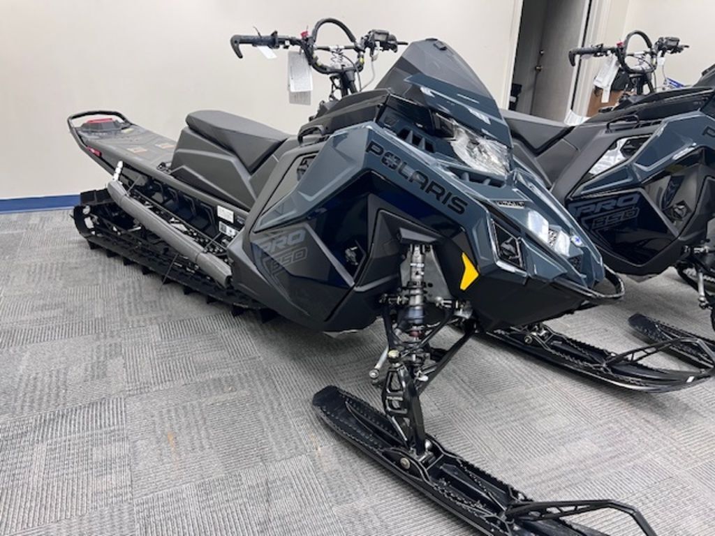 2026 Polaris® SNO-26 850 RMK PRO 155