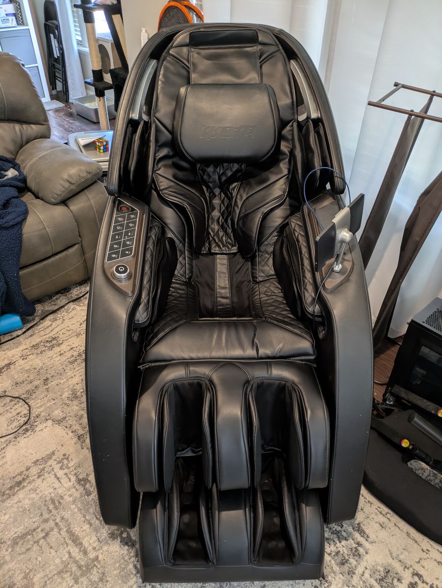 Kyota Nokori M980 Syner-D Massage Chair — Like-New, $5,600 (Retail $15,000) — Shipping & Install Included