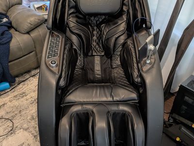 Kyota Nokori M980 Syner-D Massage Chair — Like-New, $5,600 (Retail $15,000) — Shipping & Install Included