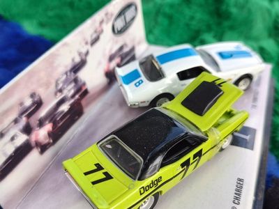 Vintage Pony Wars Road Racing Diecast Set: '70 Dodge Charger & '70 Pontiac Firebird - Collectible