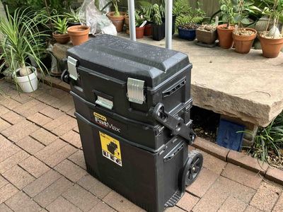 Stanley FatMax Portable Toolbox (Wheels, Extendable Handle)