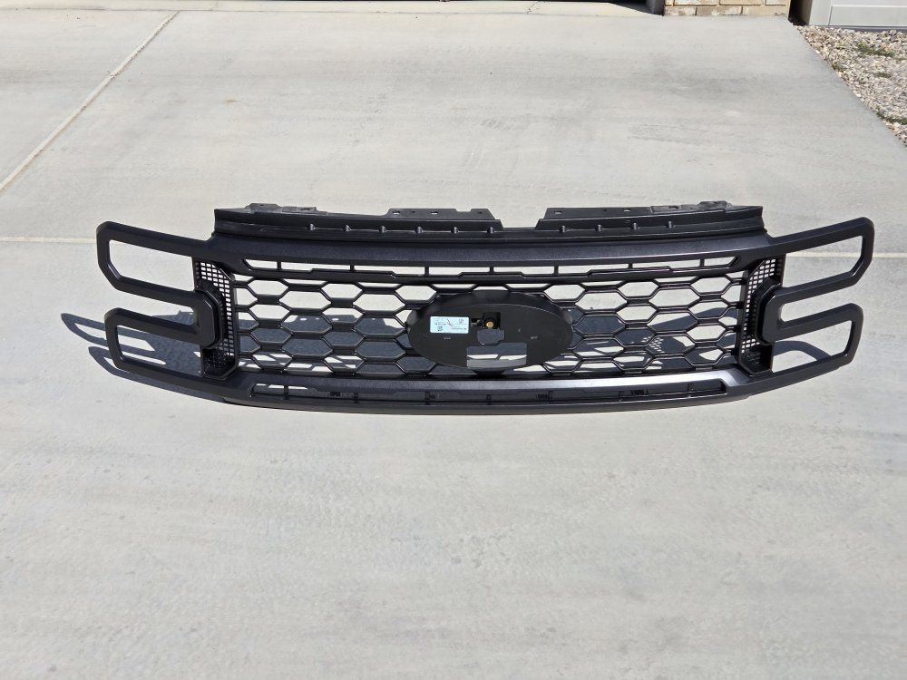 F350 Black Grille