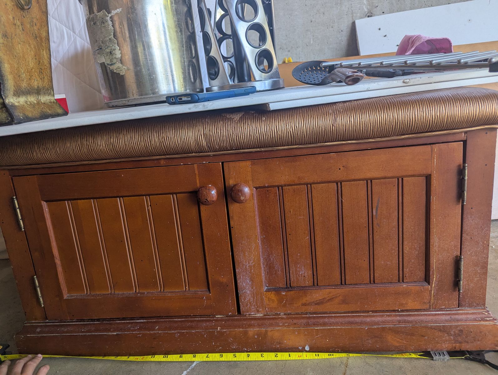 Short cabinet