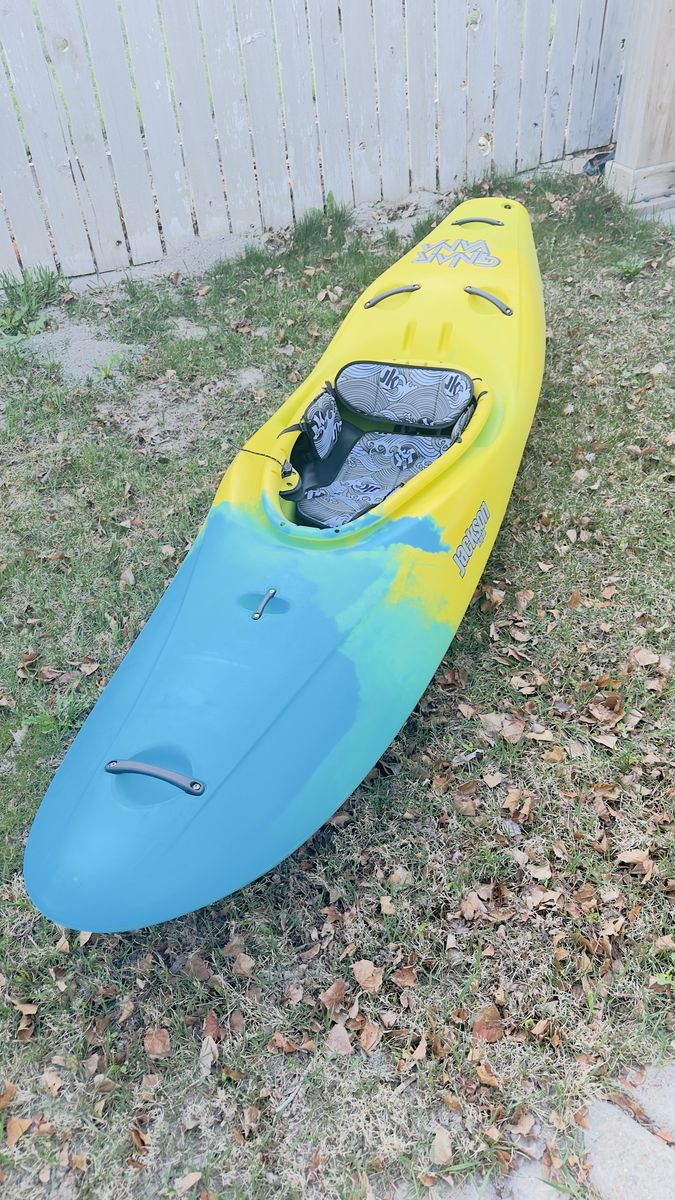 Jackson Gnarvana L New ( Minor Repair) OBO