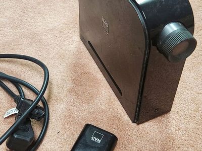 NAD D 3020 Hybrid Digital Integrated Amplifier with Remote - Compact Stereo Power