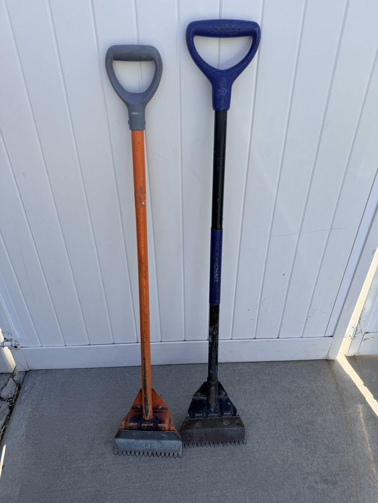 RoOfing Shovels